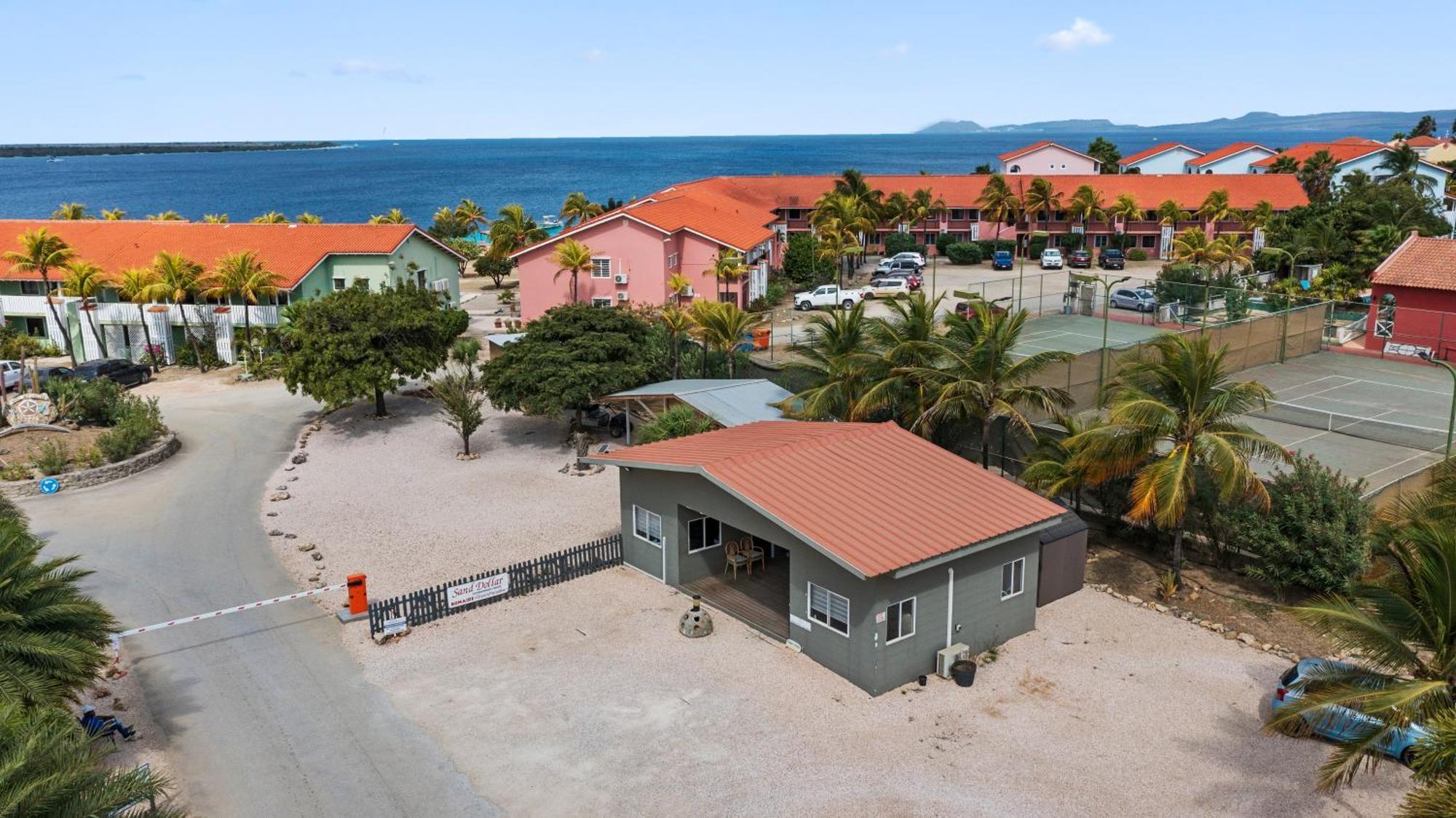Sand Dollar Bonaire Playa Exterior photo